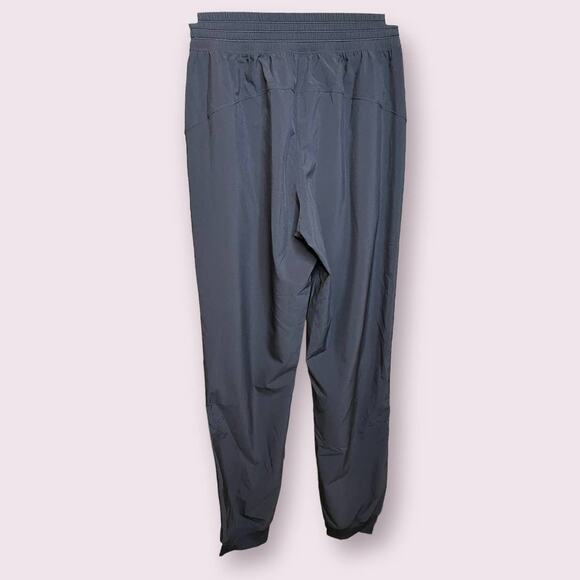 NWT Lululemon Black Wanderer Joggers - Picture 5 of 6